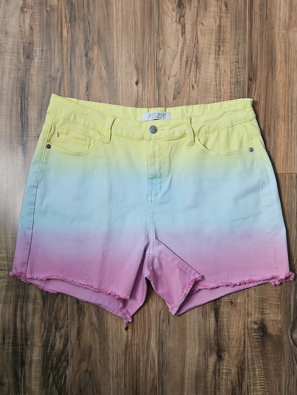 Judy Blue Yellow-to-Pink Ombre Tie Dye Denim Shorts 1XL